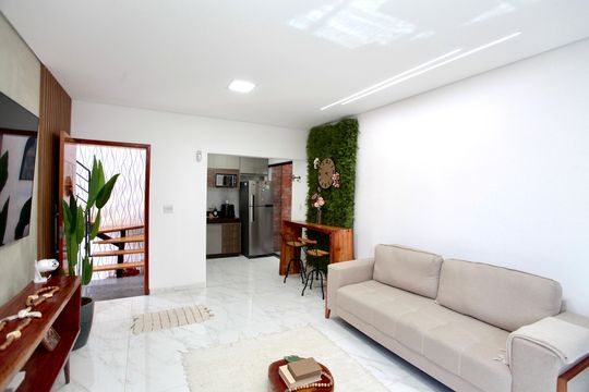 Sala de casa à venda com 3 quartos, 160m² em Sapucaias Iii, Contagem