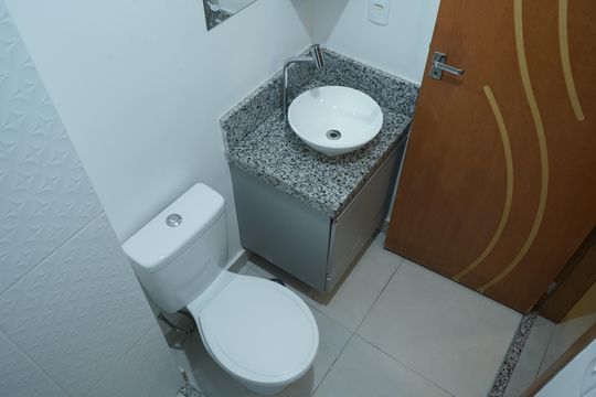 Banheiro de kitnet/studio à venda com 1 quarto, 28m² em Tatuapé, São Paulo