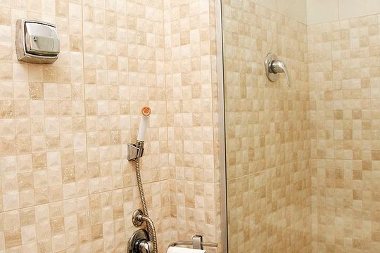 Banheiro 1 Quarto Suíte de casa de condomínio à venda com 3 quartos, 100m² em Azenha, Porto Alegre