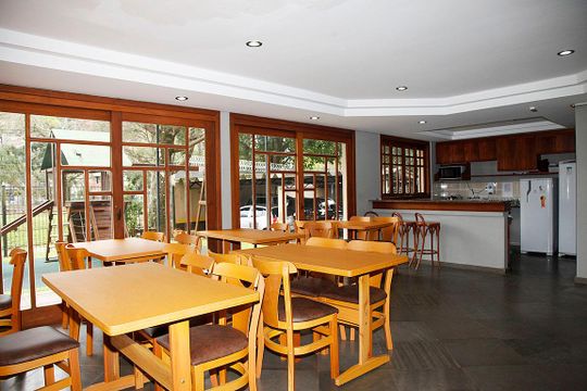 Área Comum - Salão de Festas de casa de condomínio à venda com 3 quartos, 100m² em Azenha, Porto Alegre