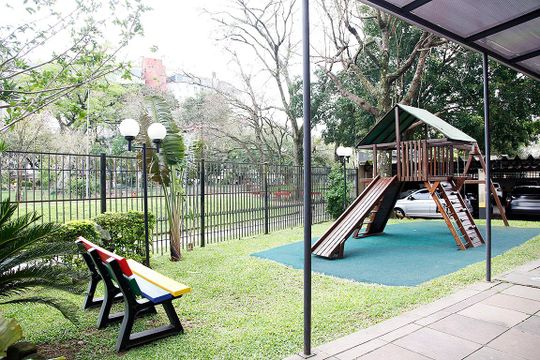Área Comum - Playground de casa de condomínio à venda com 3 quartos, 100m² em Azenha, Porto Alegre