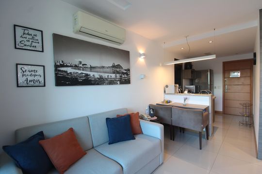 Sala de kitnet/studio à venda com 1 quarto, 36m² em Jacarepaguá, Rio de Janeiro