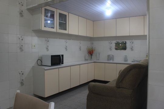 Cozinha de casa à venda com 2 quartos, 400m² em Santa Maria, São Caetano do Sul