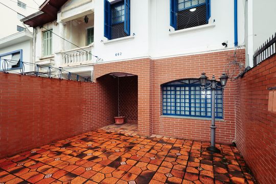 Garagem de casa à venda com 3 quartos, 226m² em Vila Mariana, São Paulo