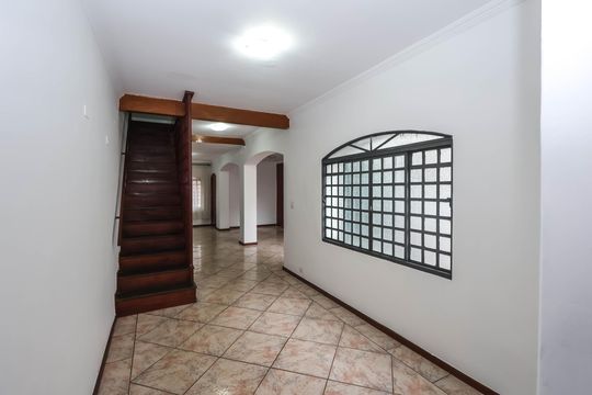 Sala de casa à venda com 3 quartos, 226m² em Vila Mariana, São Paulo