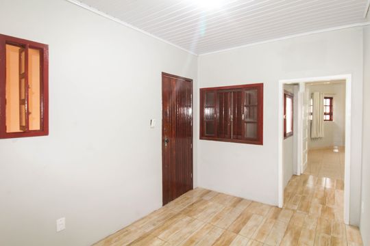 Sala de casa para alugar com 2 quartos, 130m² em Harmonia, Canoas
