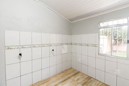 Cozinha e Área de Serviço de casa para alugar com 2 quartos, 130m² em Harmonia, Canoas