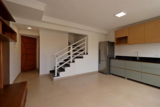 Sala / Cozinha de apartamento para alugar com 2 quartos, 83m² em Parque Novo Oratório, Santo André