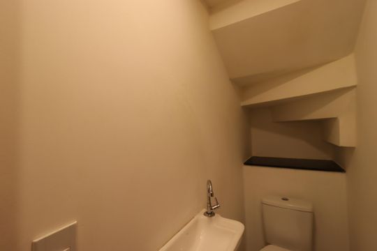 Lavabo 1 de apartamento para alugar com 2 quartos, 83m² em Parque Novo Oratório, Santo André