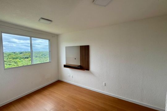 Sala de apartamento à venda com 2 quartos, 39m² em Umbará, Curitiba