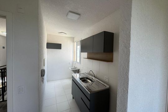 Cozinha de apartamento à venda com 2 quartos, 39m² em Umbará, Curitiba