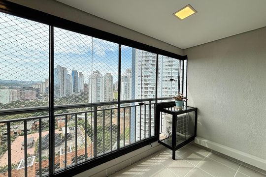 Varanda  de apartamento para alugar com 2 quartos, 65m² em Green Valley, Barueri