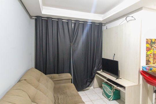 Apartamento para alugar com 2 quartos, 50m² em Guajuviras, Canoas