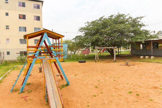 Área comum - Playground de apartamento para alugar com 2 quartos, 50m² em Guajuviras, Canoas