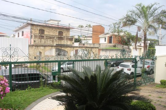 Garagem de casa para alugar com 3 quartos, 180m² em Jardim Sao Caetano, São Caetano do Sul