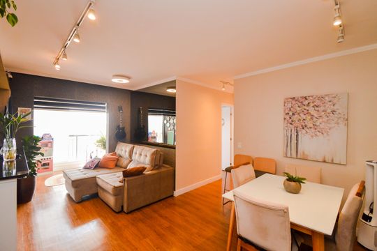 Apartamento à venda com 2 quartos, 76m² em Vila Augusta, Guarulhos
