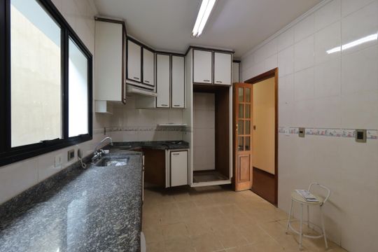 Cozinha de apartamento para alugar com 3 quartos, 90m² em Jardim, Santo André
