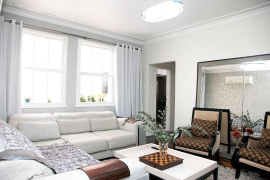 Apartamento à venda com 3 quartos, 113m² em Santana, Porto Alegre