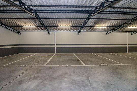 Garagem de apartamento para alugar com 2 quartos, 62m² em Petrópolis, Porto Alegre
