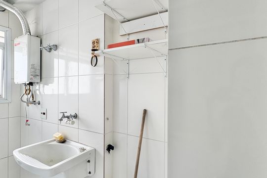 Área de Serviço de apartamento para alugar com 2 quartos, 82m² em Moinho Velho, São Paulo