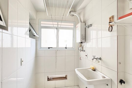 Área de Serviço de apartamento para alugar com 2 quartos, 82m² em Moinho Velho, São Paulo