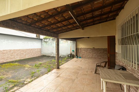 Varanda de casa para alugar com 2 quartos, 52m² em Paciência, Rio de Janeiro