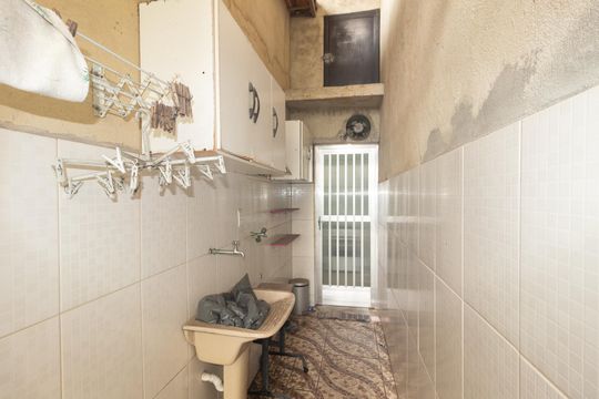 Cozinha e Área de Serviço de casa para alugar com 2 quartos, 52m² em Paciência, Rio de Janeiro
