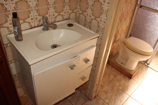 Banheiro social de apartamento para alugar com 2 quartos, 45m² em Artur Alvim, São Paulo
