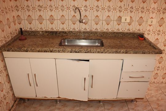 Cozinha de apartamento para alugar com 2 quartos, 45m² em Artur Alvim, São Paulo