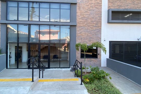 Fachada do Prédio de apartamento à venda com 2 quartos, 37m² em Rochdale, Osasco