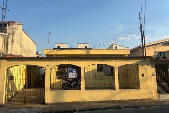 Casa à venda com 3 quartos, 250m² em Jardim Brasilandia, São Bernardo do Campo