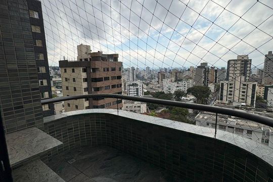 Varanda da Suíte  de apartamento à venda com 4 quartos, 200m² em Cruzeiro, Belo Horizonte