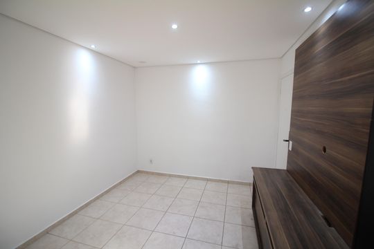 Sala de apartamento para alugar com 2 quartos, 52m² em Camargos, Belo Horizonte