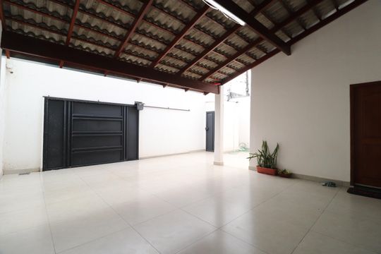 Varanda da Sala de casa para alugar com 2 quartos, 128m² em Jardim Inconfidência, Uberlândia