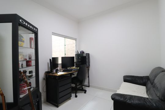 Quarto 1 de casa para alugar com 2 quartos, 128m² em Jardim Inconfidência, Uberlândia