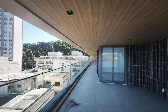 Apartamento à venda com 4 quartos, 350m² em Icaraí, Niterói