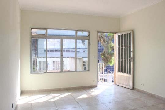 Casa para alugar com 2 quartos, 180m² em Santa Paula, São Caetano do Sul