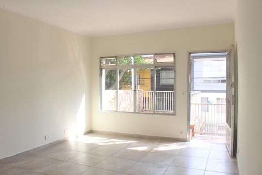 Sala de casa para alugar com 2 quartos, 180m² em Santa Paula, São Caetano do Sul