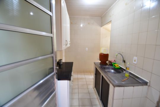 Cozinha de casa para alugar com 3 quartos, 50m² em Vila Costa E Silva, Campinas