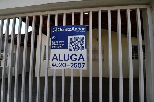 Placa de casa para alugar com 3 quartos, 50m² em Vila Costa E Silva, Campinas