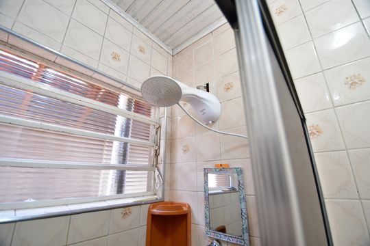 Banheiro de casa para alugar com 3 quartos, 50m² em Vila Costa E Silva, Campinas