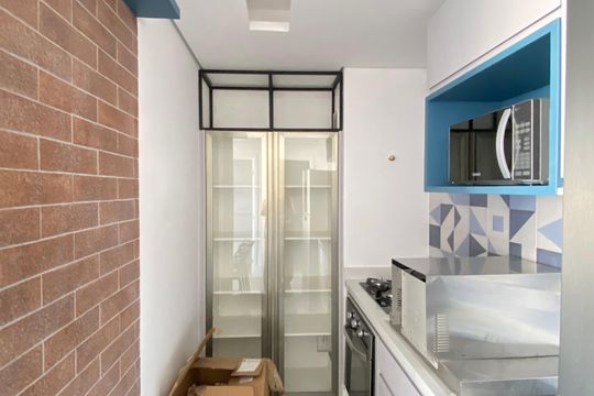 Sala - Cozinha de apartamento à venda com 2 quartos, 37m² em Rochdale, Osasco