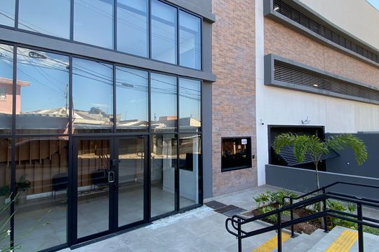 Fachada do Prédio de apartamento à venda com 2 quartos, 37m² em Rochdale, Osasco