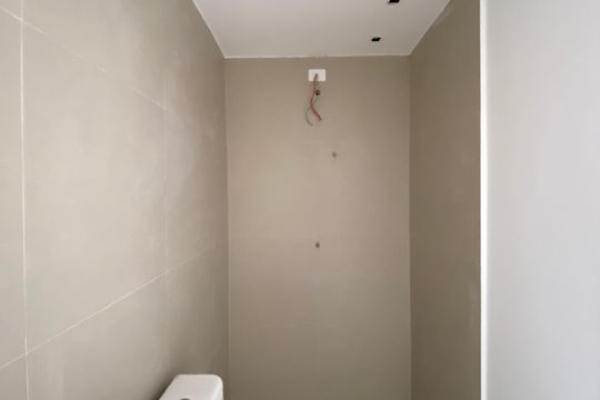 Banheiro de apartamento à venda com 2 quartos, 37m² em Rochdale, Osasco