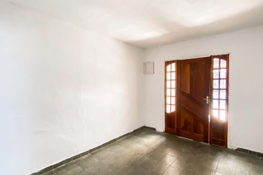 Casa para alugar com 1 quarto, 80m² em Jardim Santa Maria, São Paulo