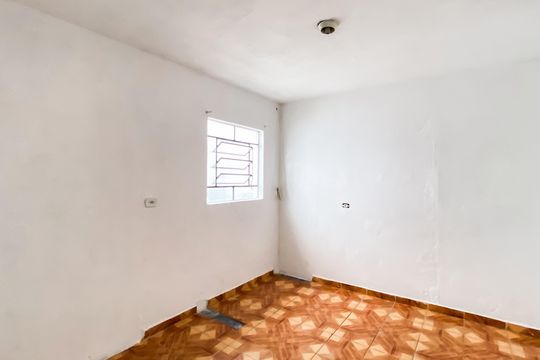 Quarto  de casa para alugar com 1 quarto, 80m² em Jardim Santa Maria, São Paulo