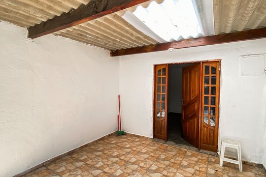 Área externa de casa para alugar com 1 quarto, 80m² em Jardim Santa Maria, São Paulo