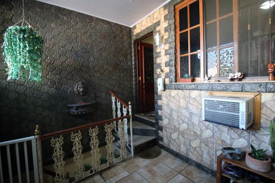 Varanda de casa à venda com 2 quartos, 120m² em Vista Alegre, Rio de Janeiro