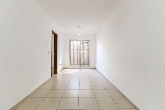 Sala de apartamento à venda com 2 quartos, 73m² em Itaquera, São Paulo