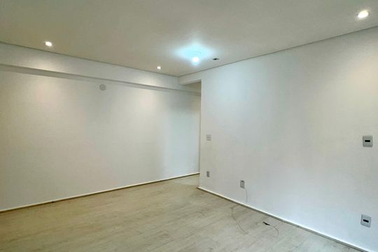 Sala de apartamento para alugar com 2 quartos, 75m² em Jardim Paulista, São Paulo